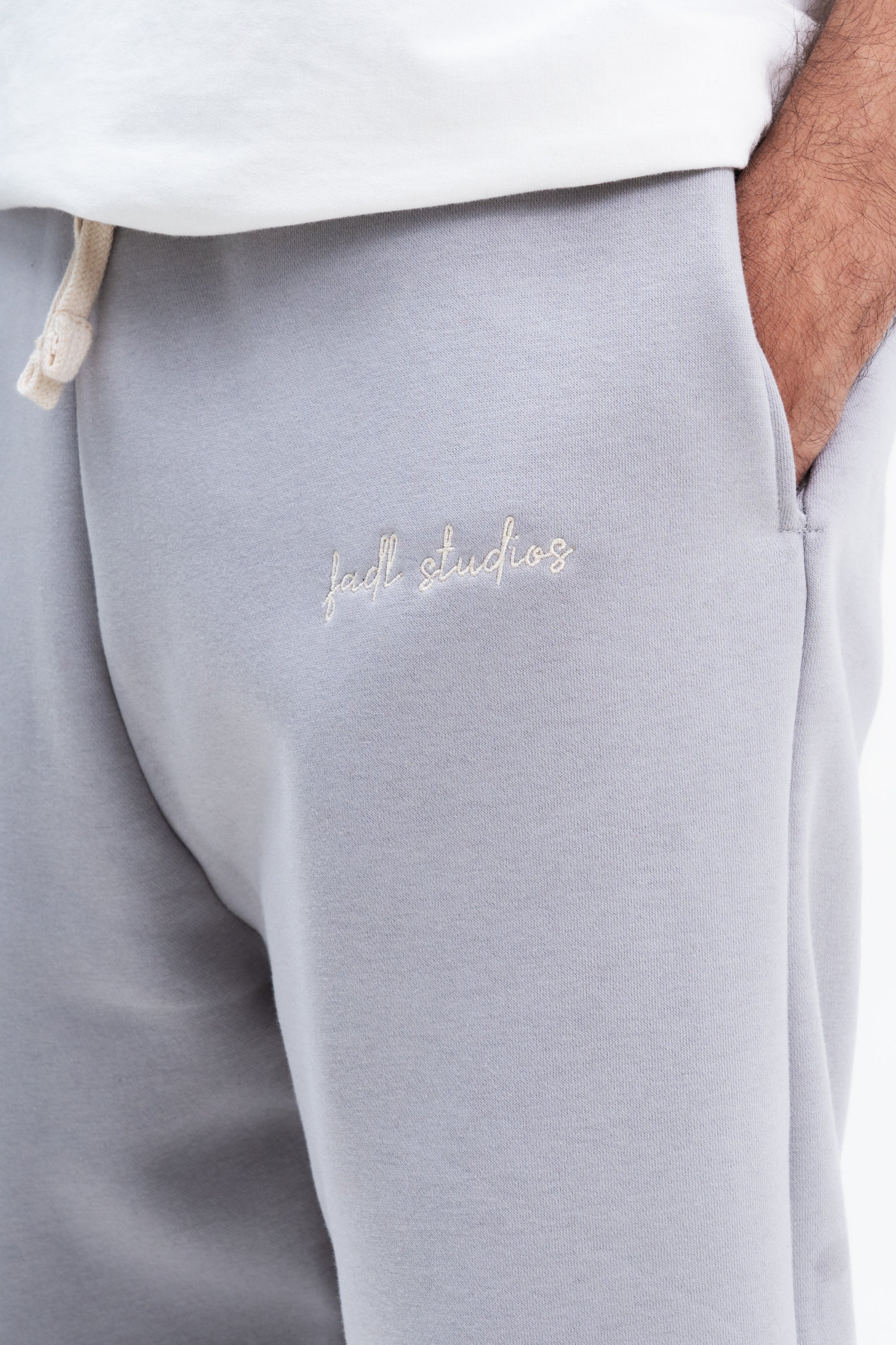 Warm Up Sweatpants - Cement