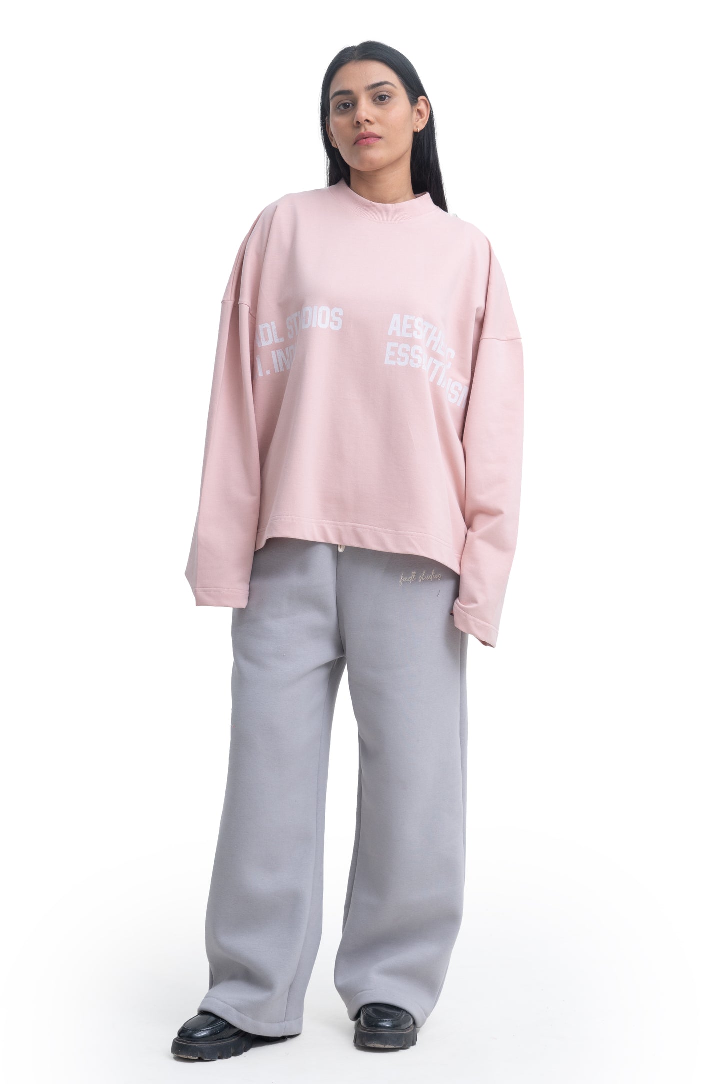 LONG SLEEVE CREWNECK- PASTEL PINK