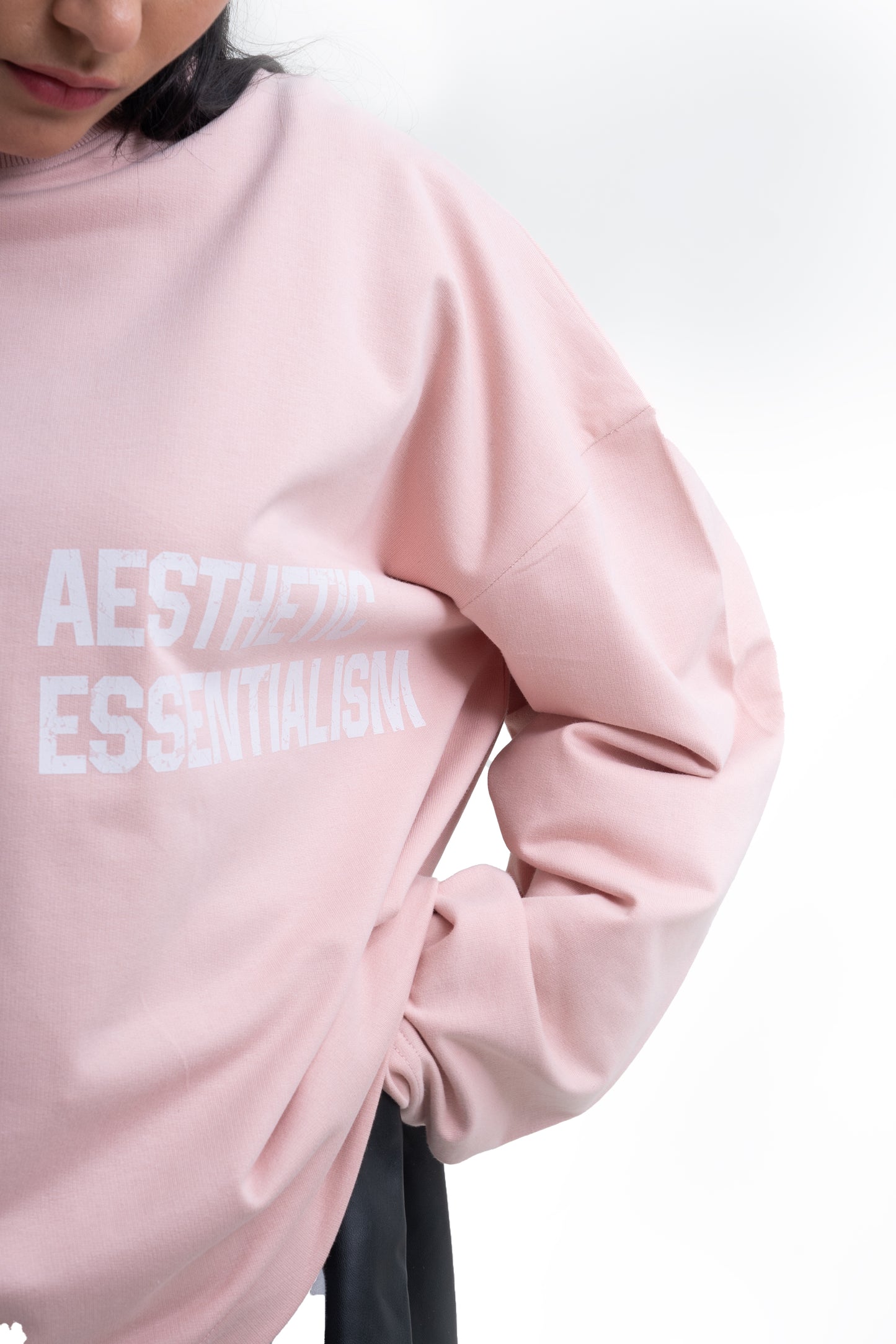 LONG SLEEVE CREWNECK- PASTEL PINK