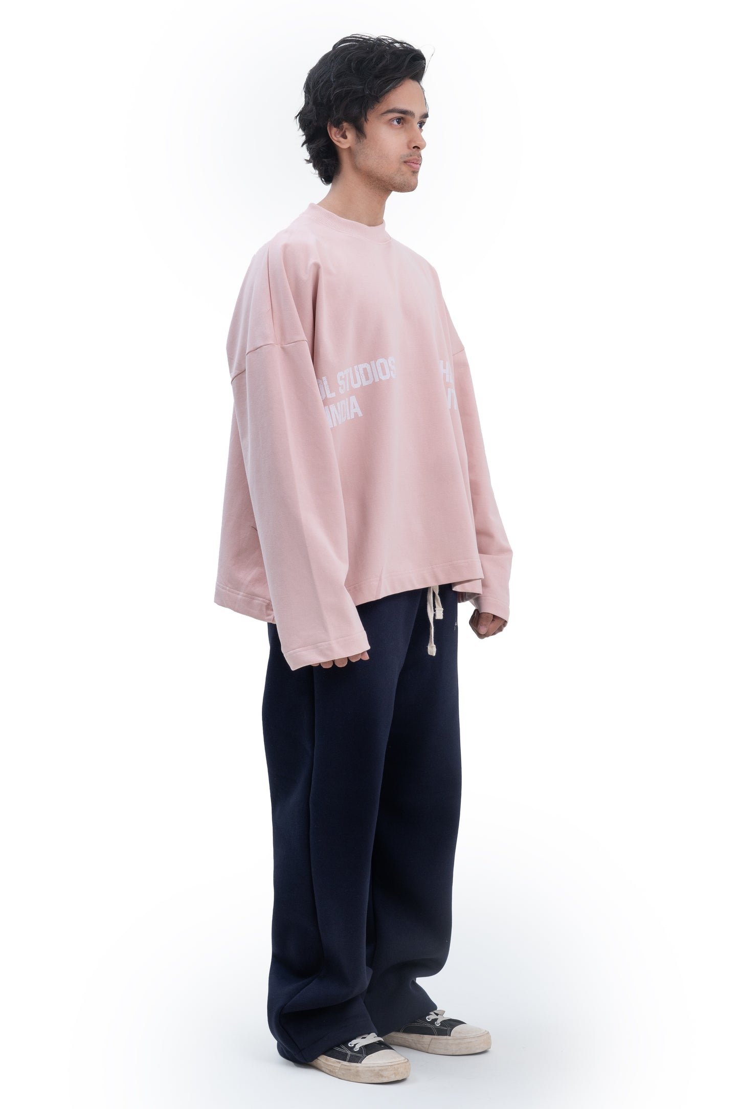 LONG SLEEVE CREWNECK- PASTEL PINK