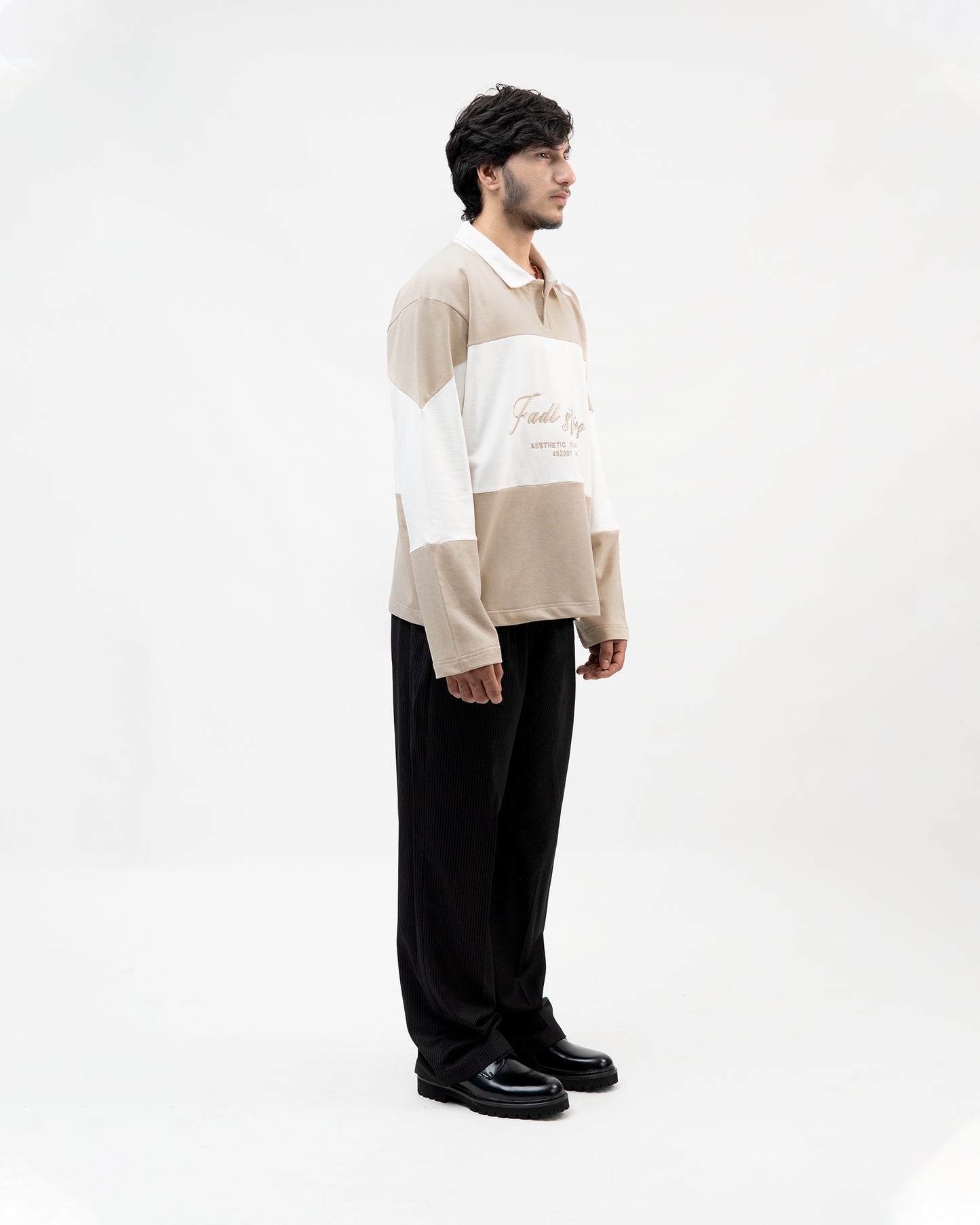 LATE PANELLED TEE - BEIGE