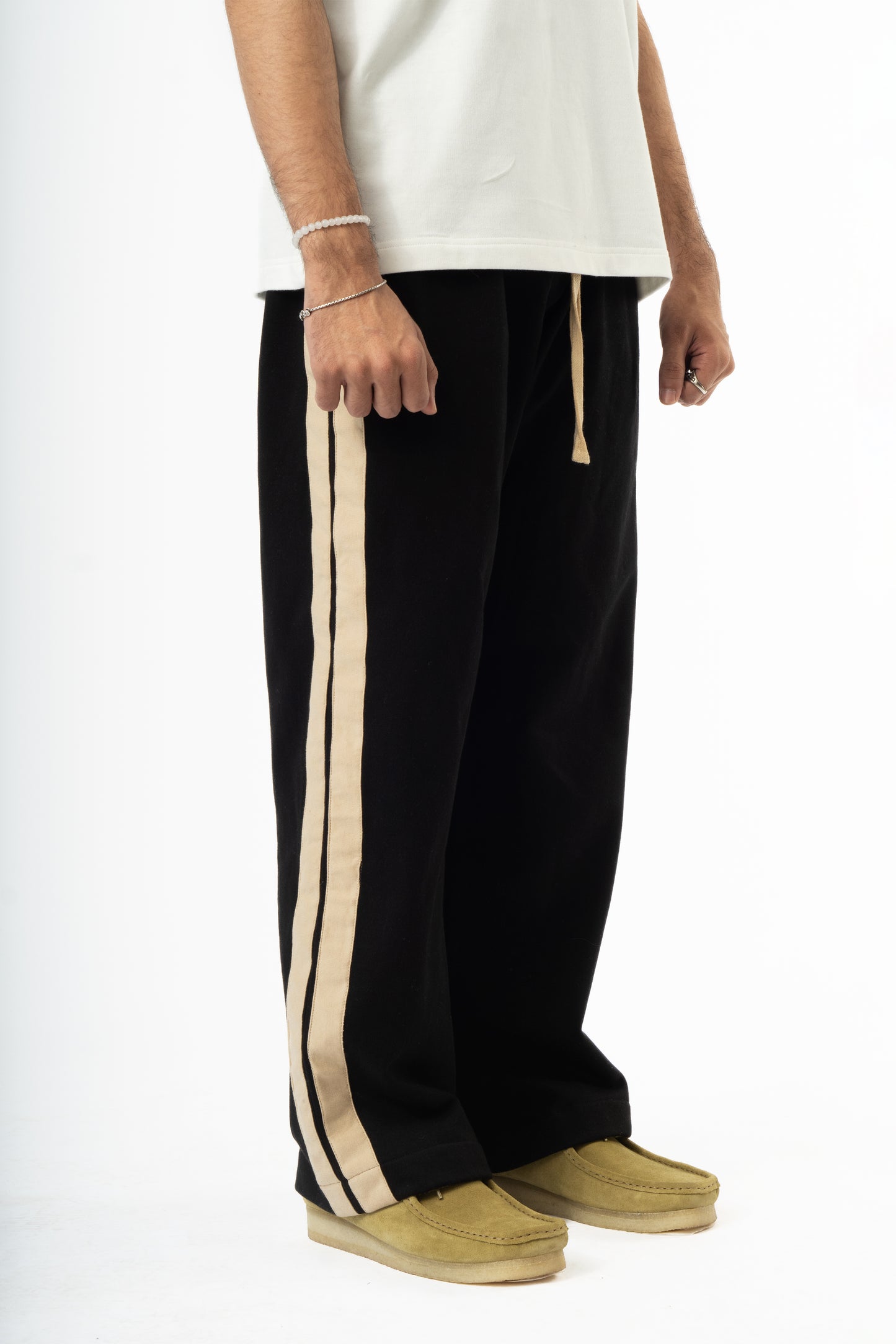 STRIPED TRAVEL PANTS-BLACK