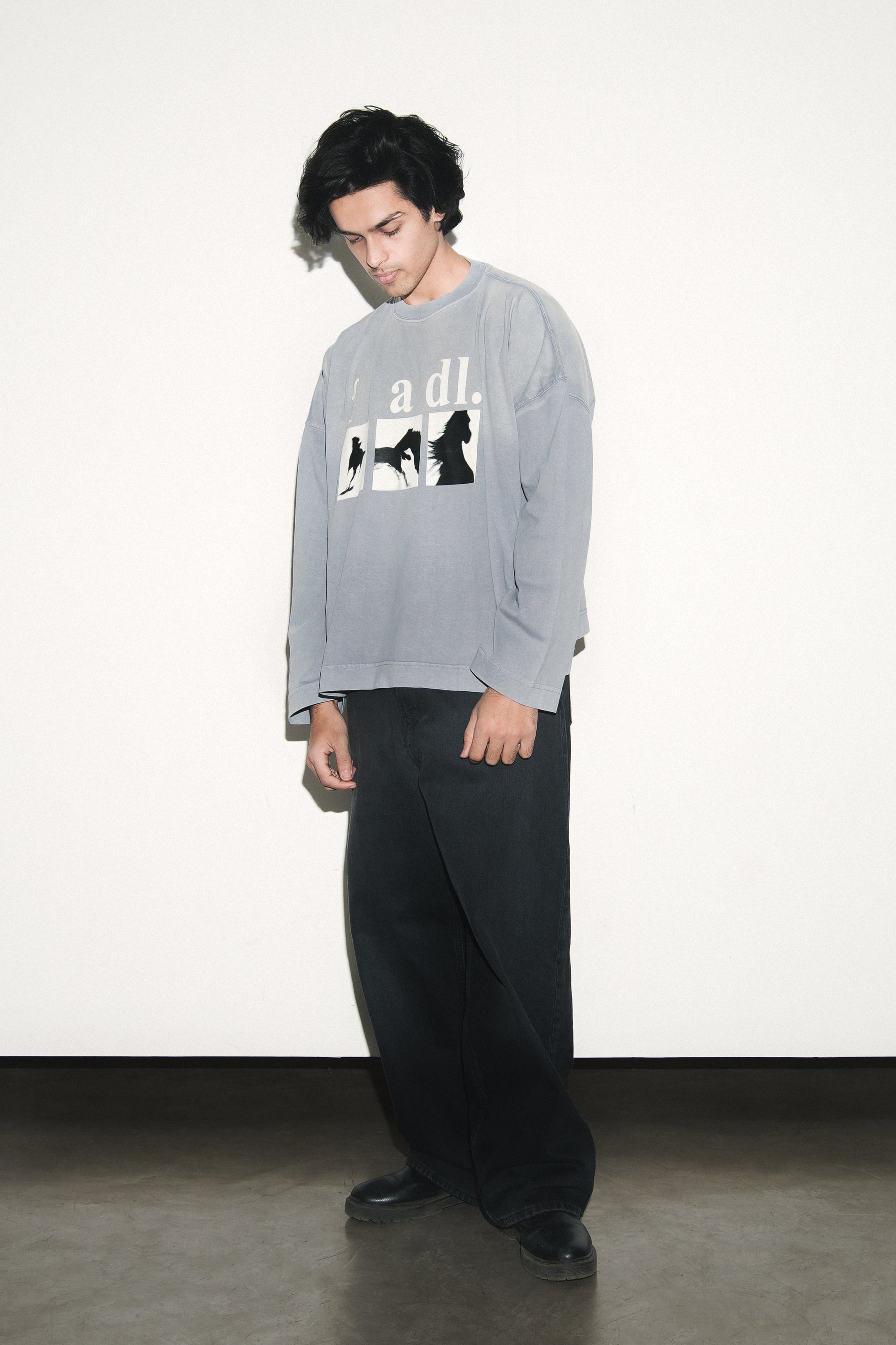 Legacy Longsleeve V2 - Cement