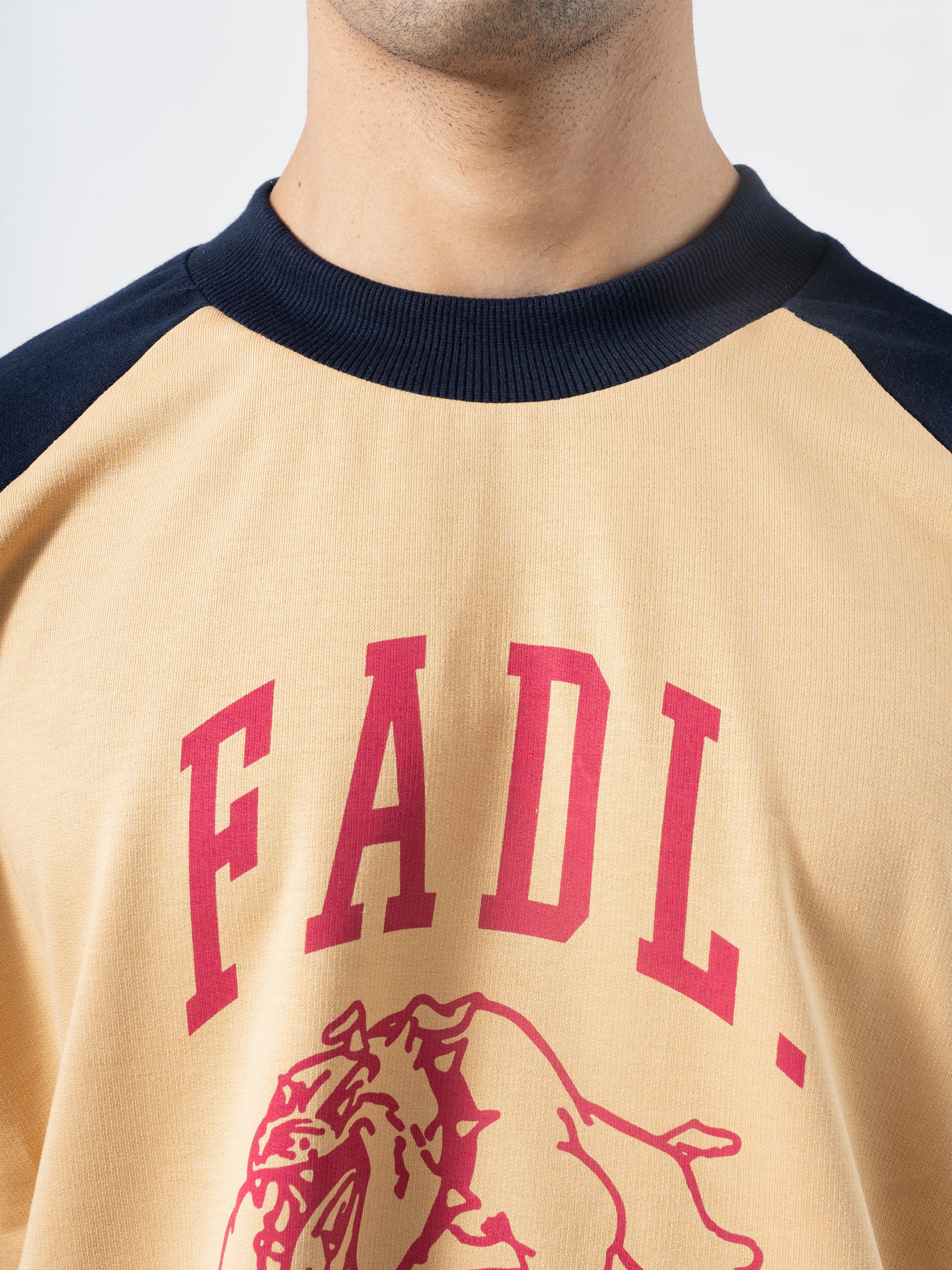 Regiment Raglan Tee - Sand/Navy