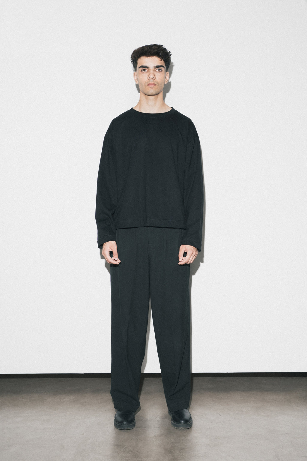 CORE LONGSLEEVES- BLACK