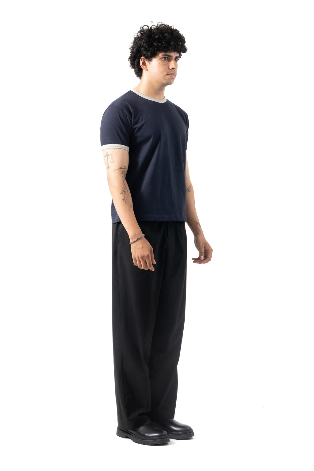 Core Ringer Tee - Navy