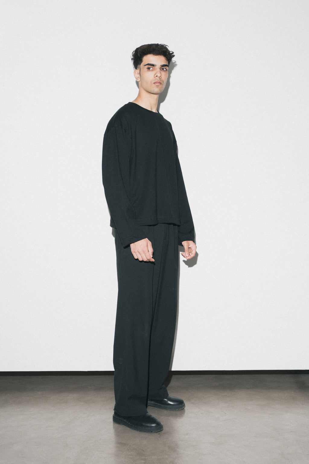 CORE LONGSLEEVES- BLACK