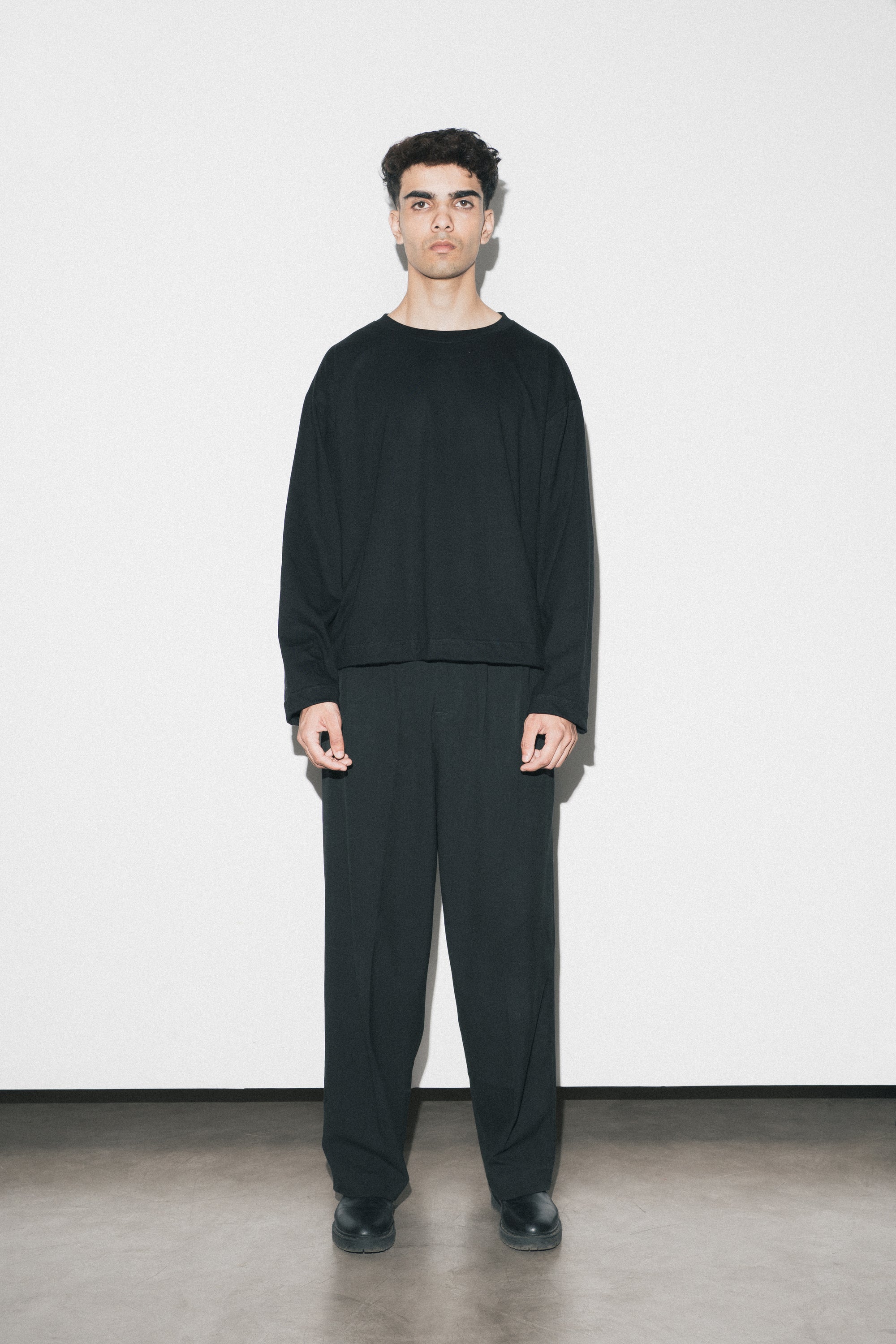 CORE LONGSLEEVES- BLACK