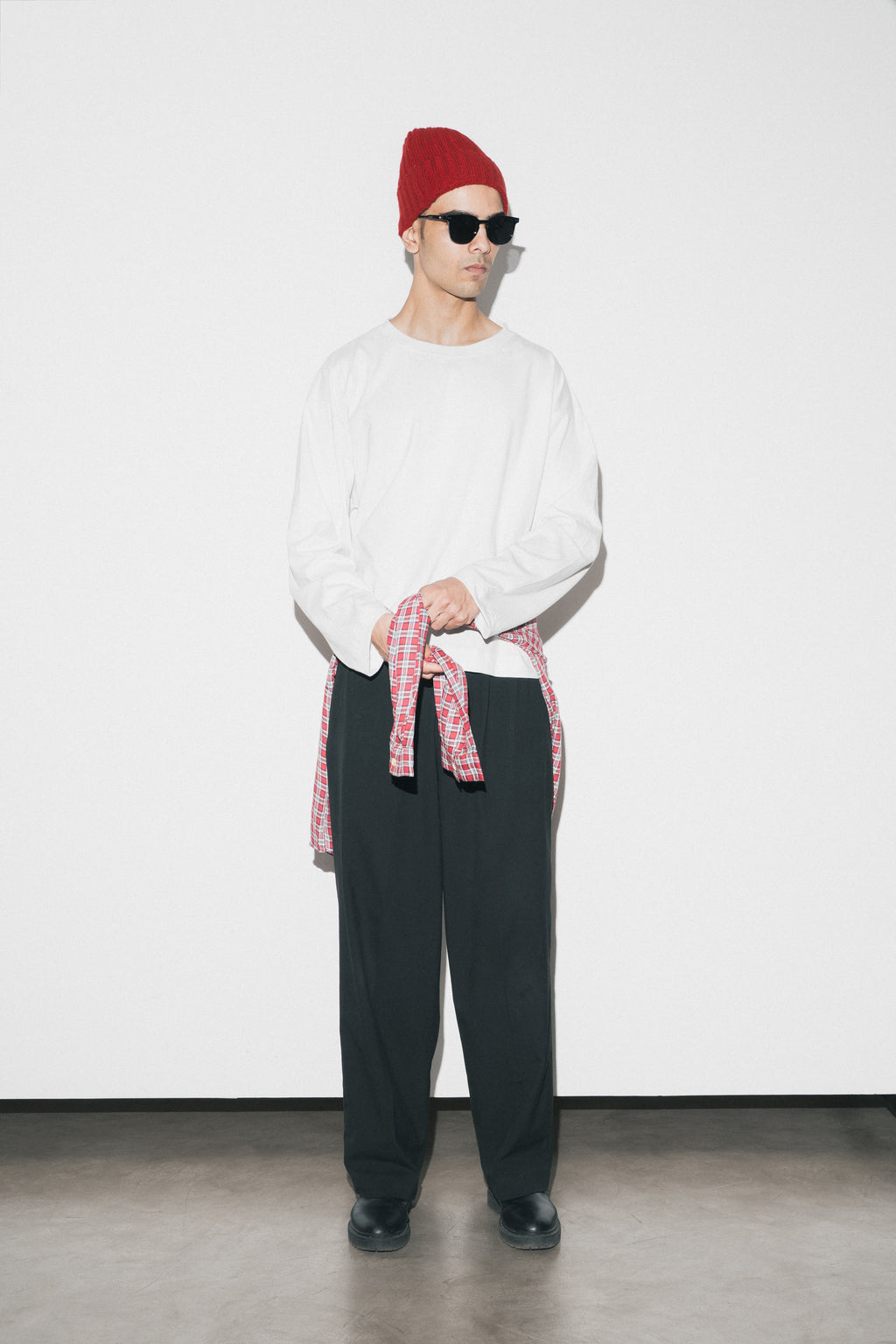 CORE LONGSLEEVES-WHITE