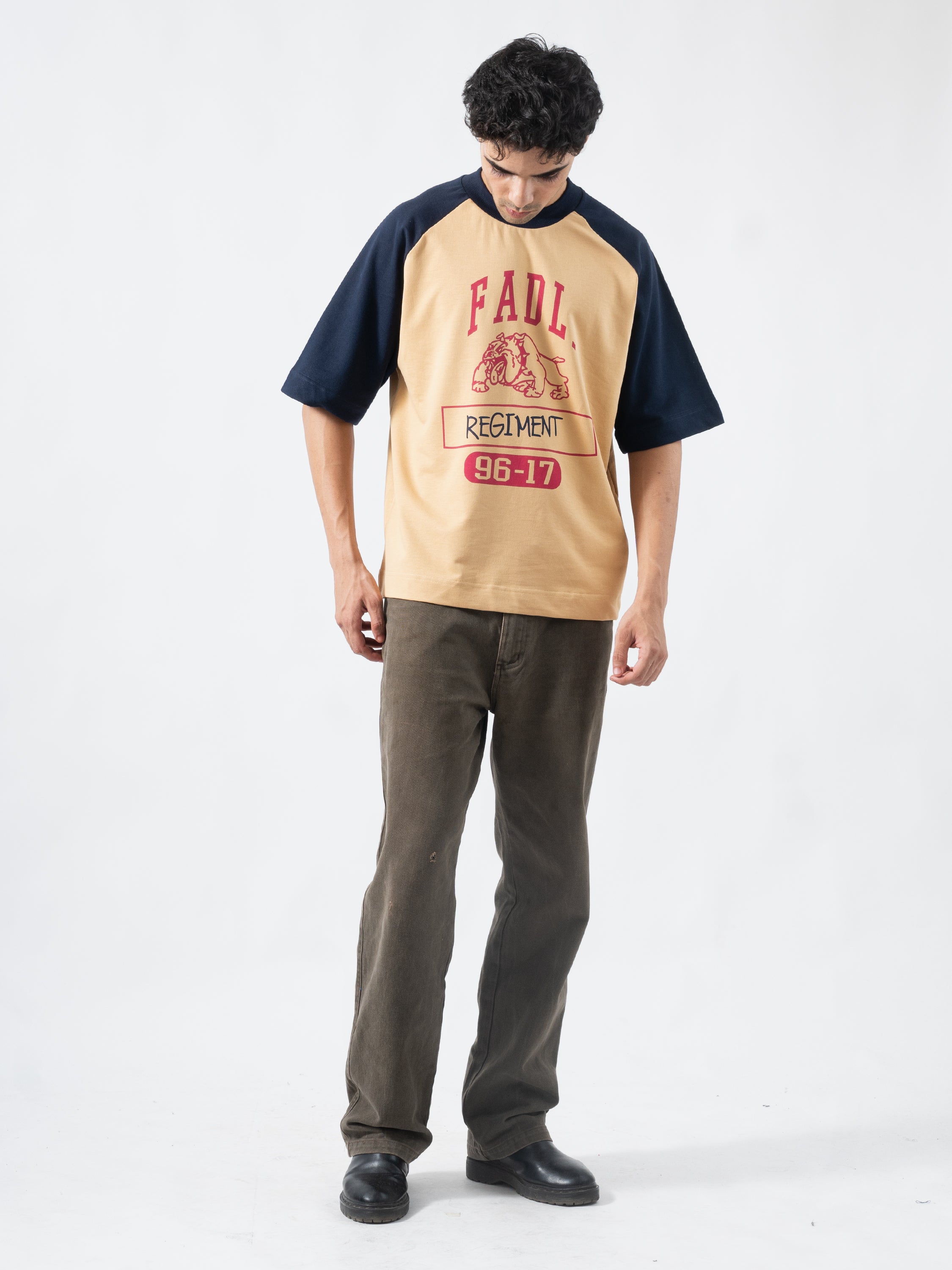 Regiment Raglan Tee - Sand/Navy
