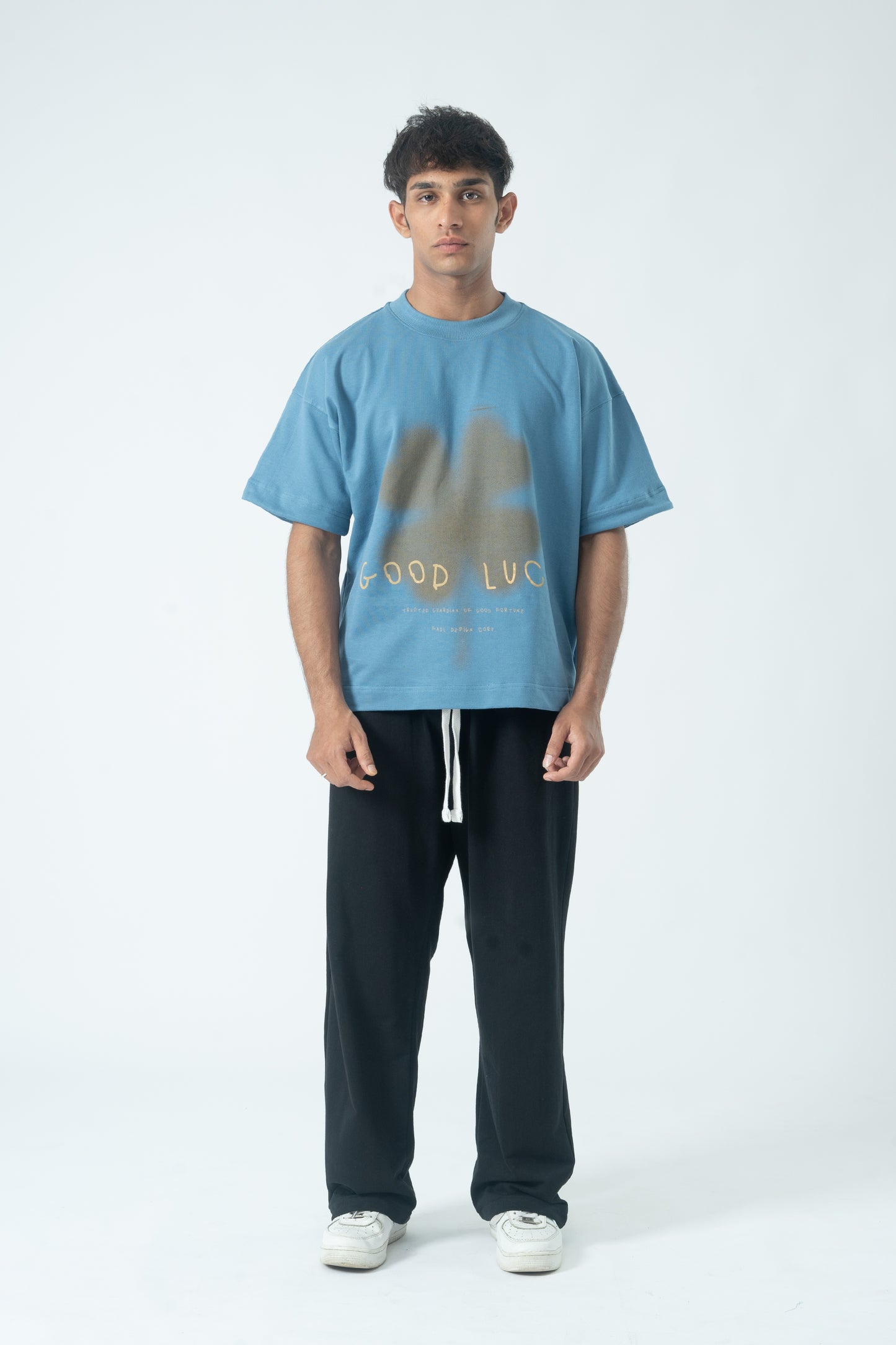 Amulet t-shirt - Dusty Blue