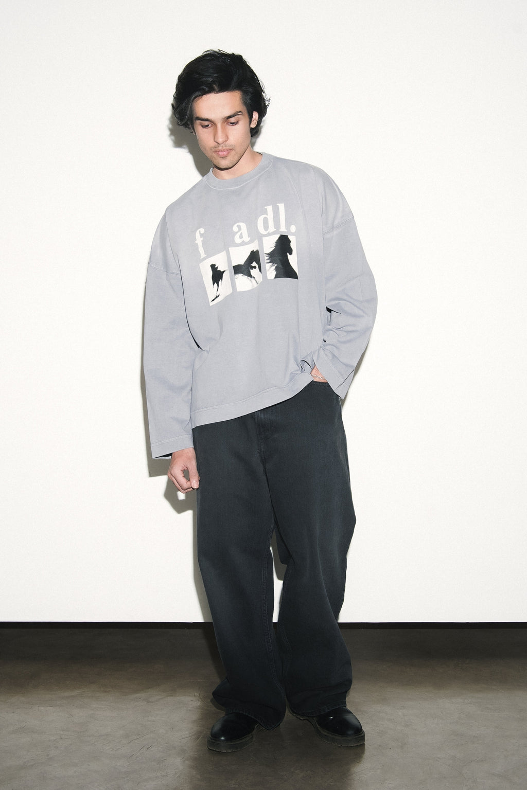 Legacy Longsleeve V2 - Cement