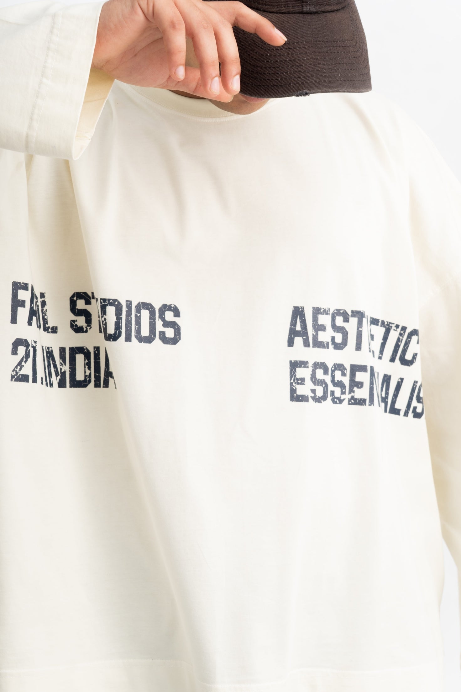Long Sleeve Crewneck -Ecru