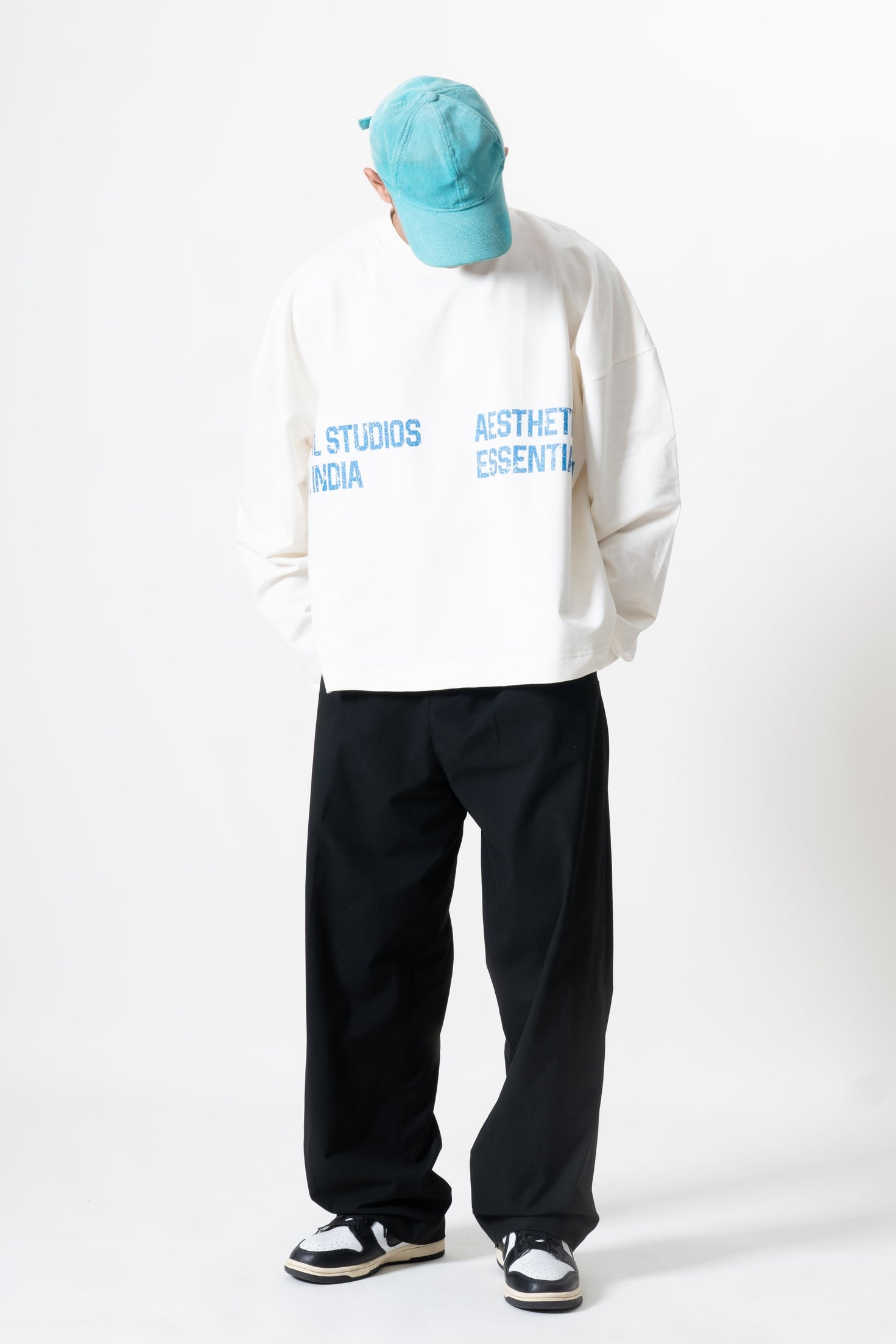 Long Sleeve Crewneck - Off White