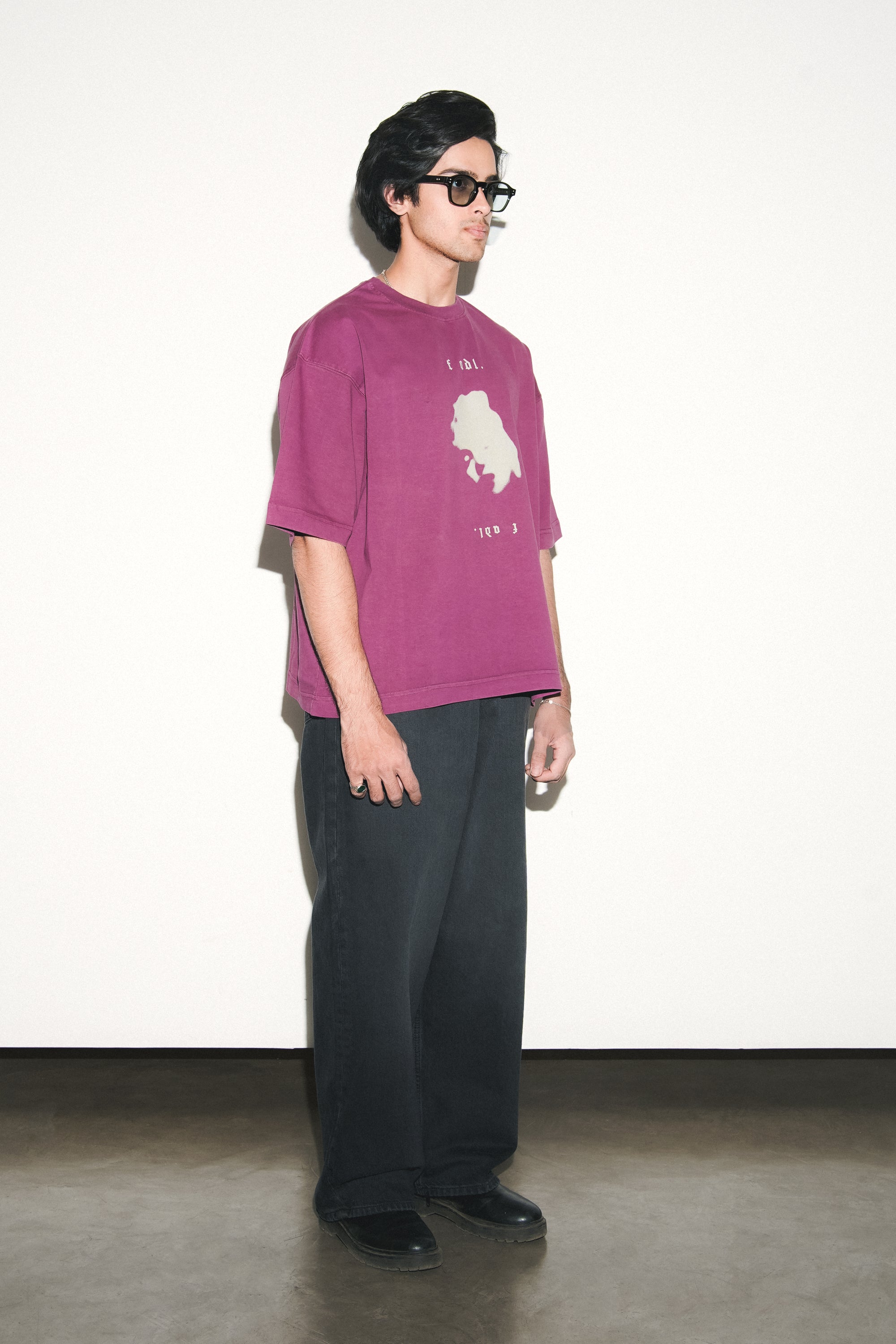 M. AR1 Tee- Red plum