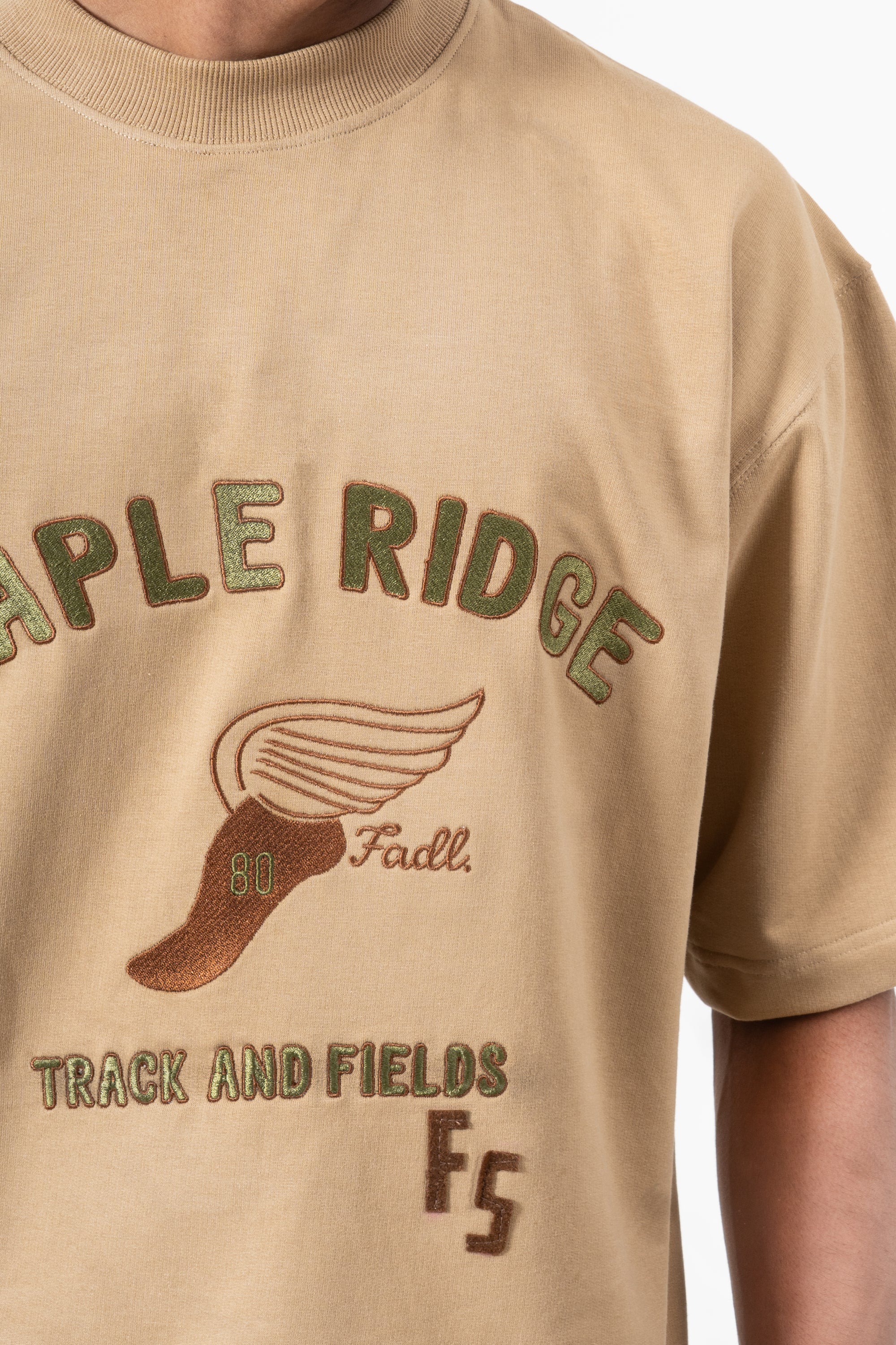 Maple Ridge t-shirt - Gold
