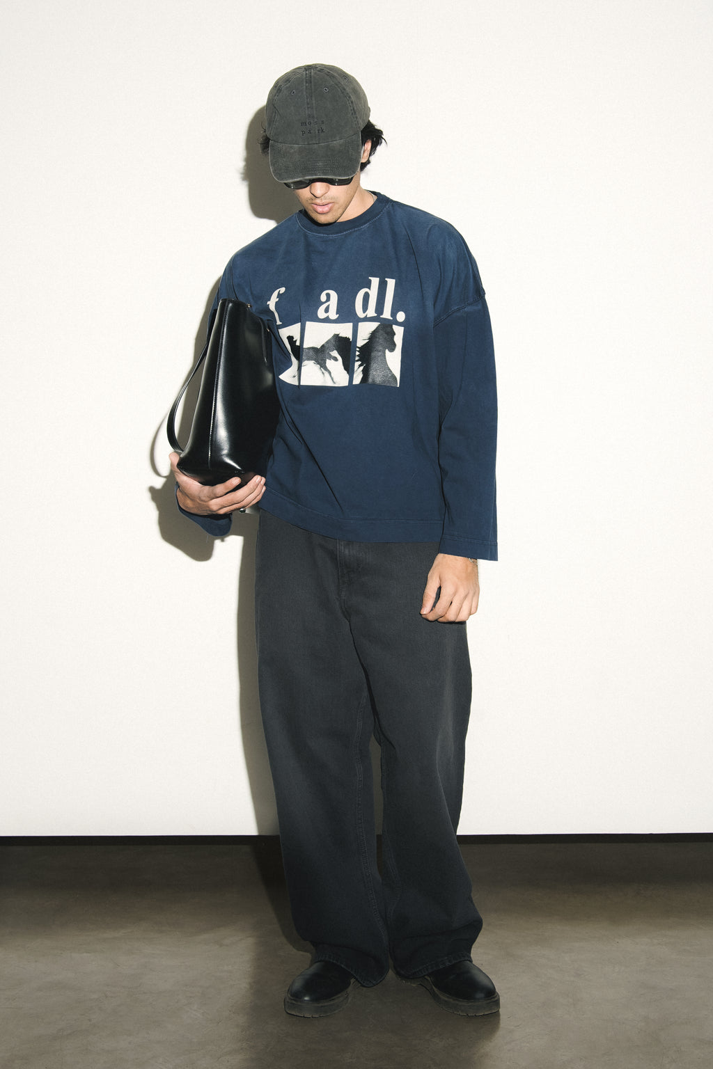 Legacy Longsleeve V2 - Navy