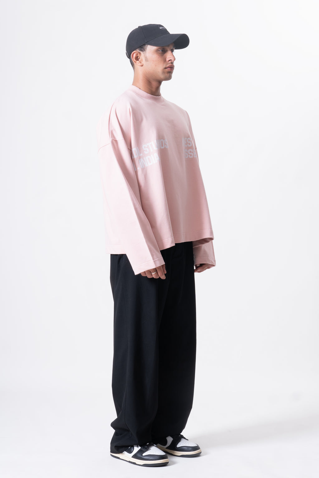 Long Sleeve Crewneck - Pastel Pink
