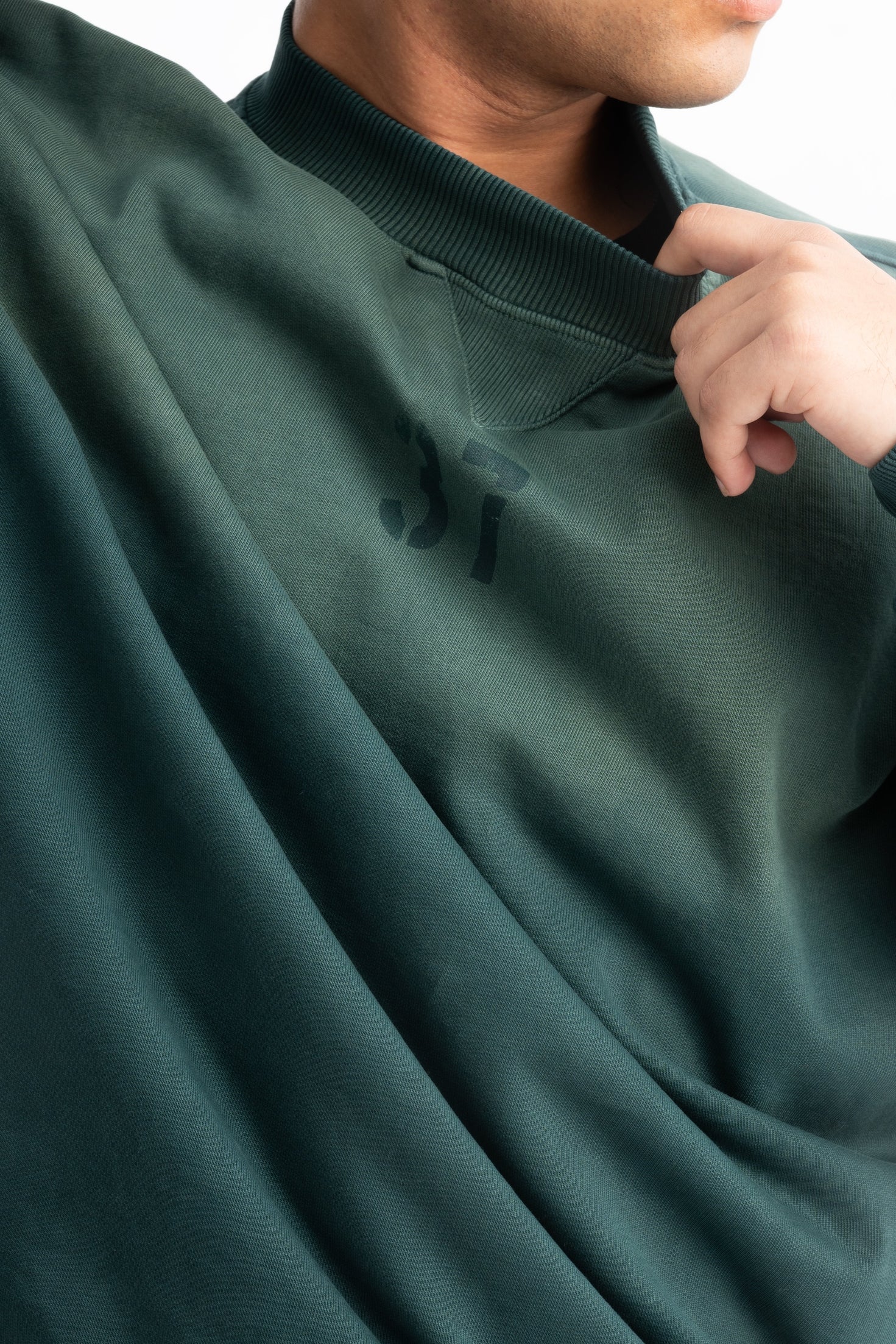 Sunfaded Sweatshirt- Forest Green
