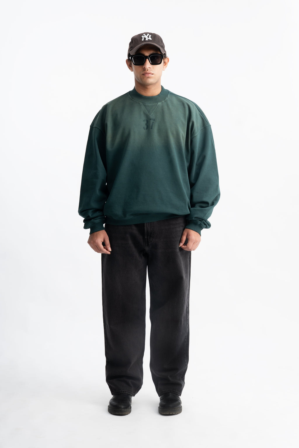 Sunfaded Sweatshirt- Forest Green