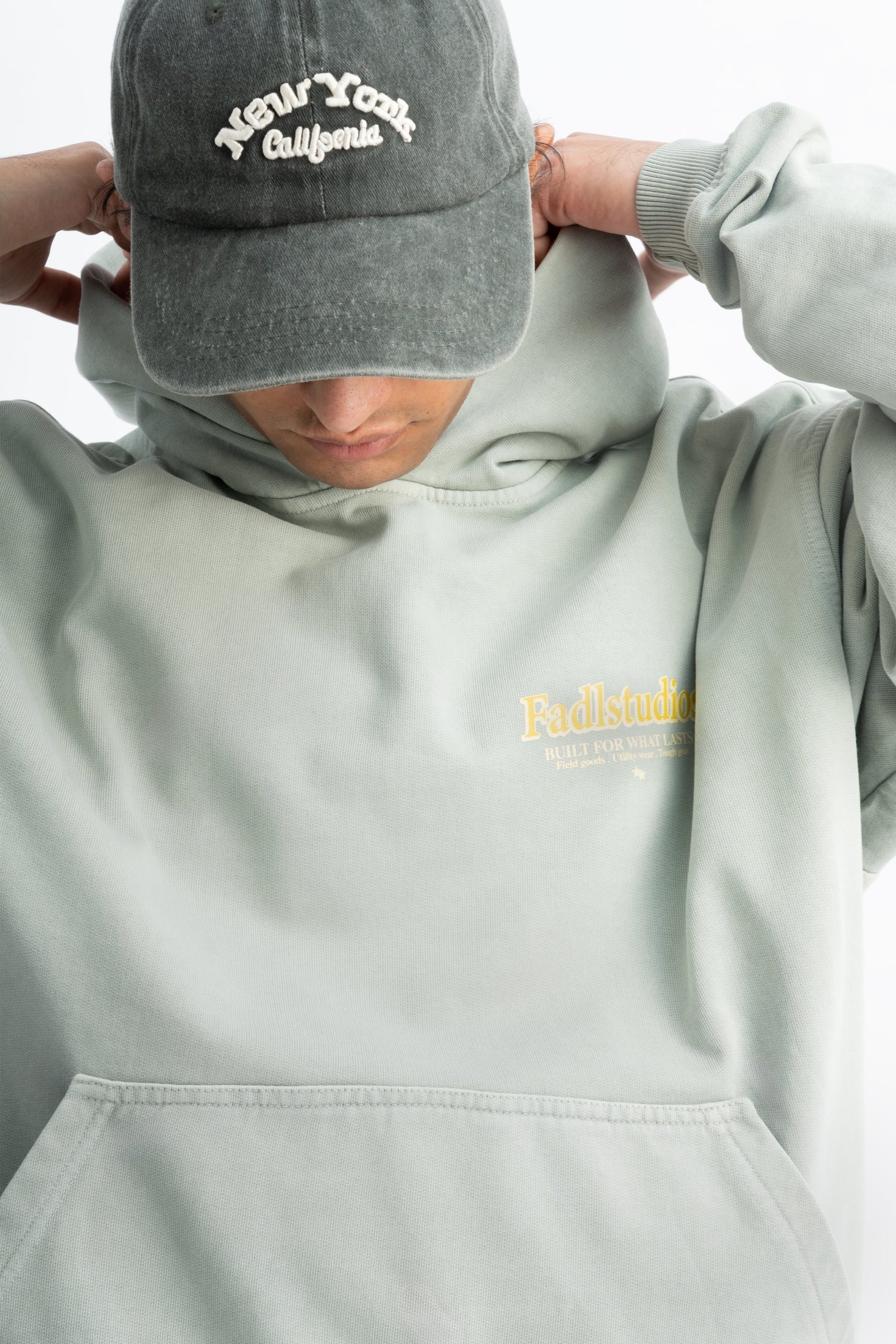 The Range Hoodie - Washed Sage