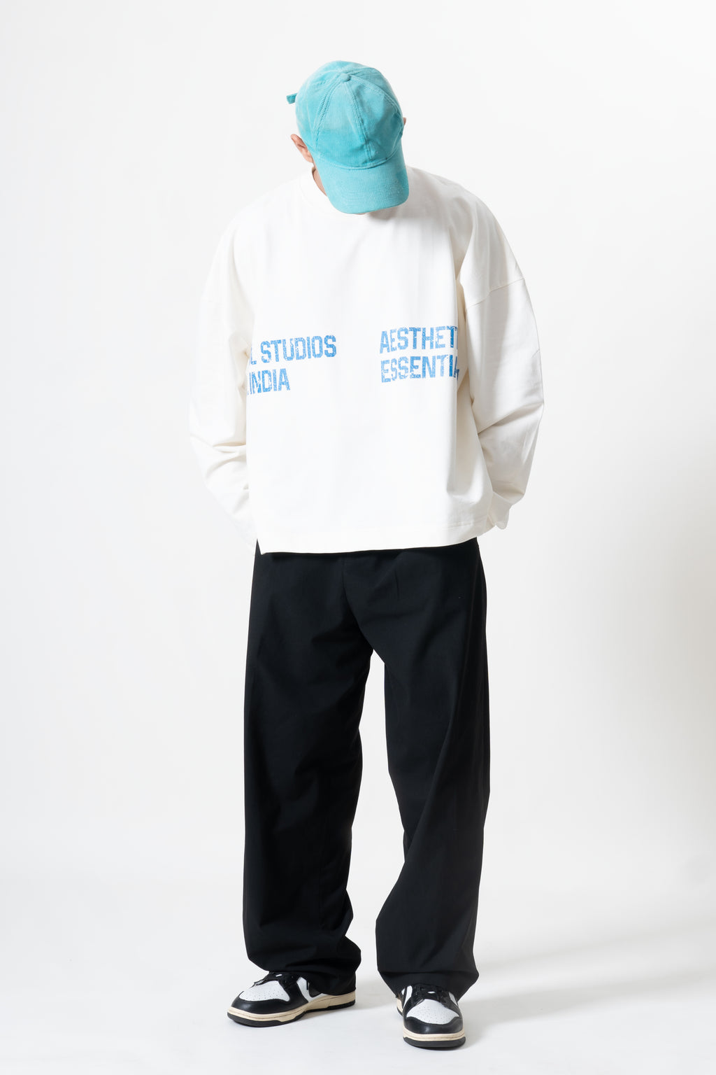 Long Sleeve Crewneck - Off White