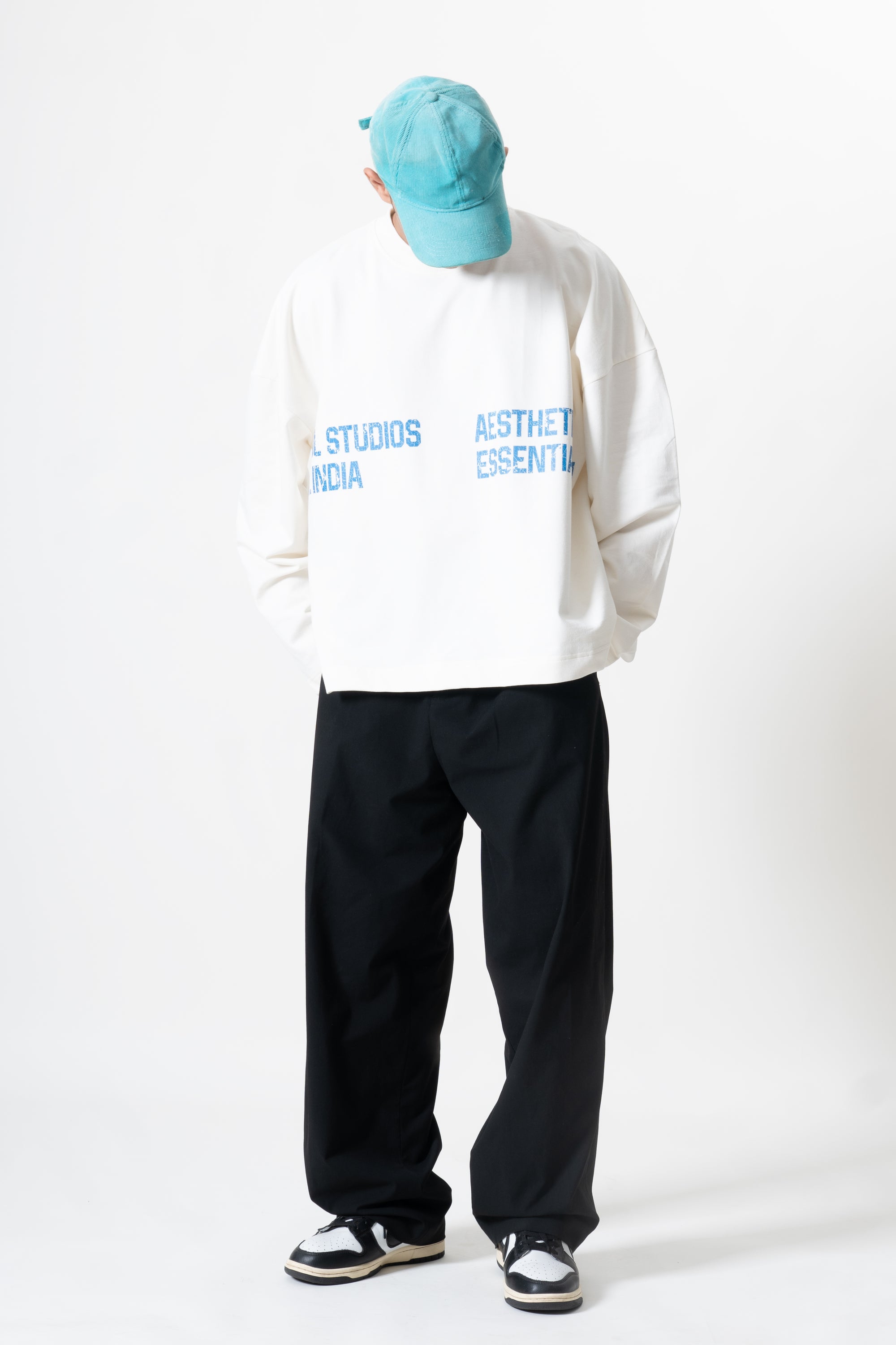 Long Sleeve Crewneck - Off White